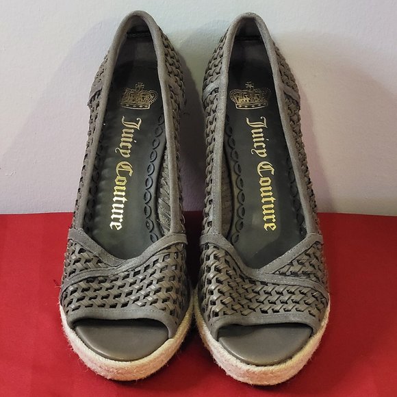 GENTLY USED, JUICY COUTURE WEDGES, SIZE 7.5!!! - Picture 1 of 6